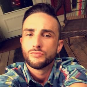 Meet your Posher, Travis